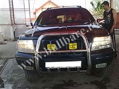 Bullbar inox J. G. Cherokee '99-'04 B011 9 Bullbar inox Jeep Grand Cherokee '99-'04, bullbar poliuretan Jeep Grand Cherokee '99-'04, praguri inox Jeep Grand Cherokee '99-'04, praguri aluminiu Jeep Grand...